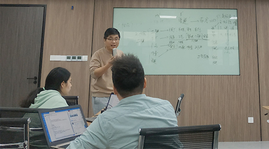 金環(huán)電器開展抖音短視頻制作專題培訓(xùn)學(xué)習