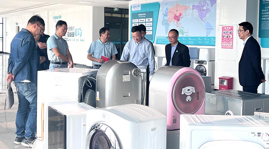 深交流 促發(fā)展！電器制造商美菱親臨金環(huán)電器參觀指導